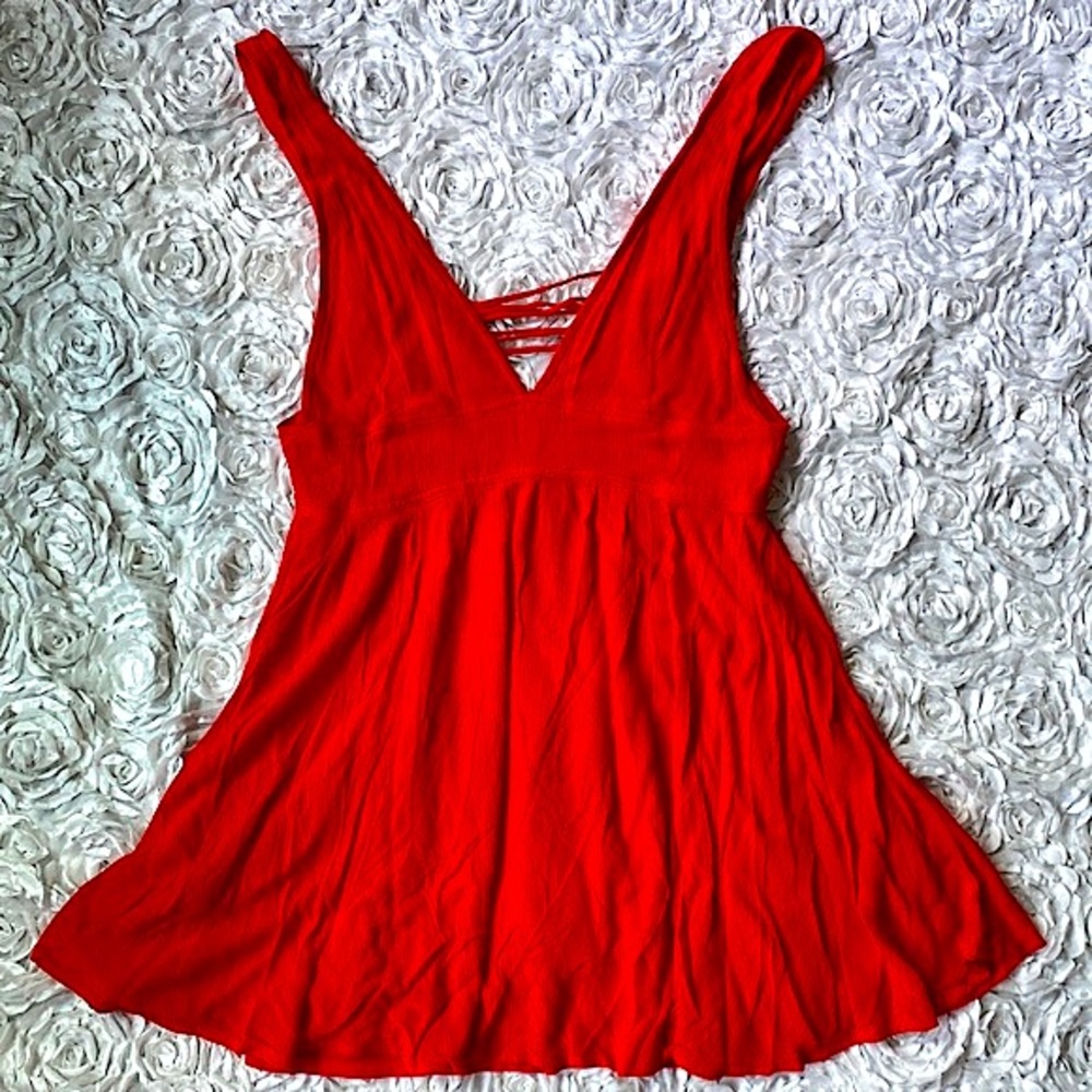 Lulu’s red‎ mini dress size small
